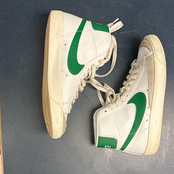 Nike Blazer Mid ‘77 Vintage - Picture 1 of 3